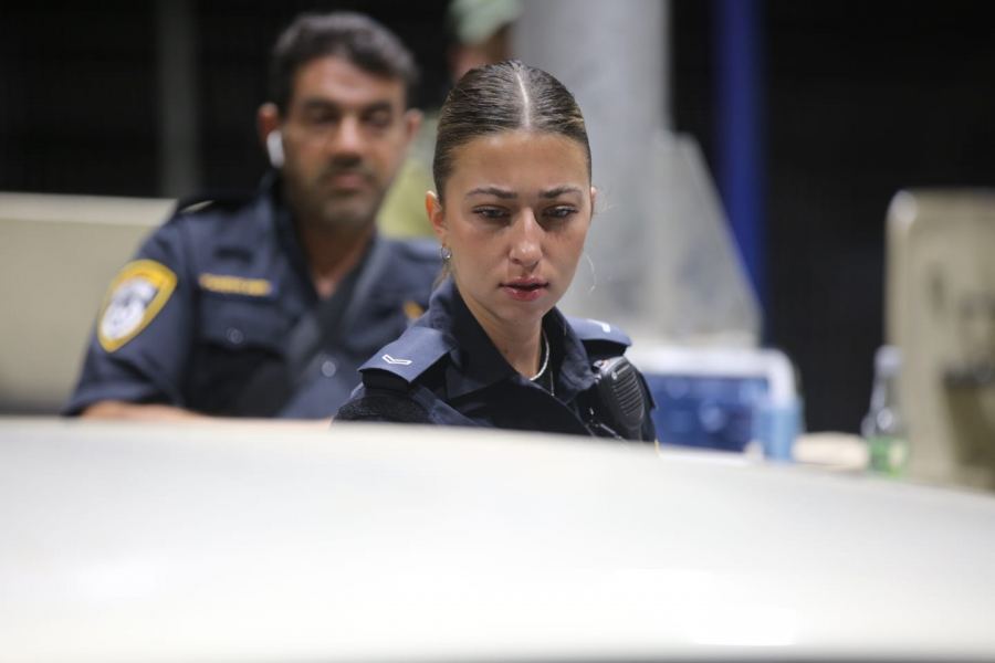 صور وفيديوهات : شرطة القدس تشن حملة على لصوص المركبات